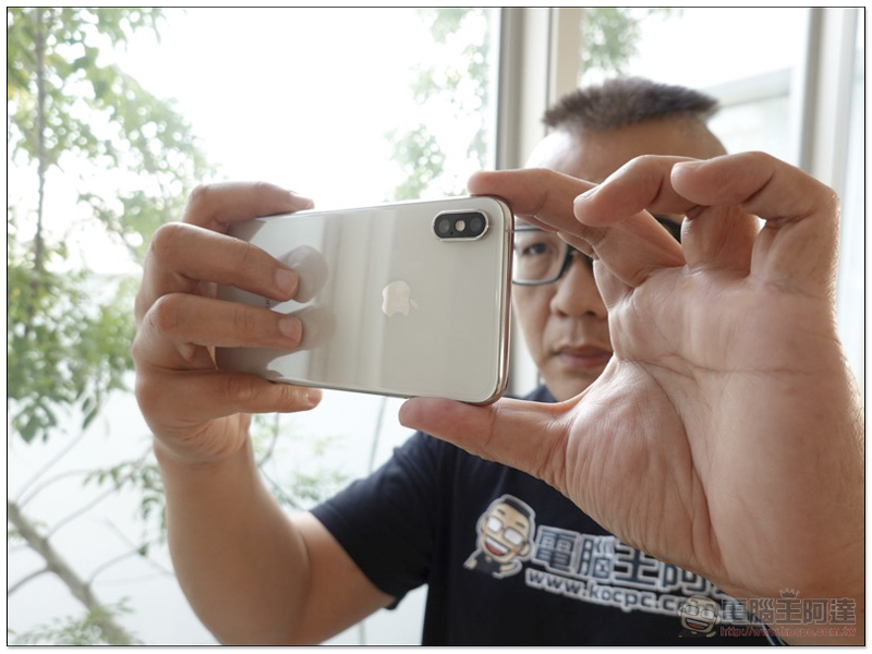 誰是行動攝影之王， iPhone XS Max 對決華為 Mate20 Pro 實拍測試報告 - 電腦王阿達