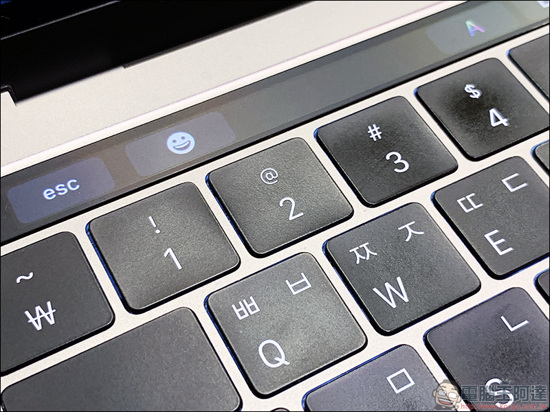 Mac 如何輸入 Emoji 表情符號 ？除了 TouchBar 直接按，還有快捷鍵可以用！（教學） - 電腦王阿達