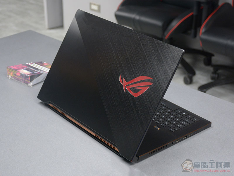  ASUS ROG Zephyrus S GX701 