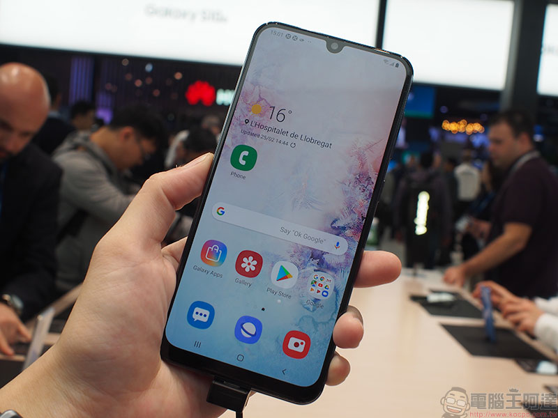 [ MWC2019 ] Samsung Galaxy A50 / A30 推出，展場新鮮實機動眼看 - 電腦王阿達