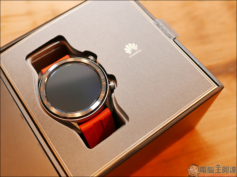 HUAWEI WATCH GT 46mm 活力款 開箱動手玩 ：內建 GPS、氣壓高度計、電子羅盤，兩週超長續航的時尚運動夥伴 - 電腦王阿達