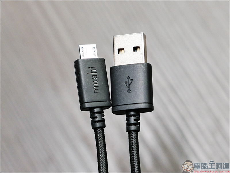 Moshi 三合一萬用充電線 開箱動手玩： Lightning＋USB-C＋MicroUSB 一條抵三條，三年保固超安心！ - 電腦王阿達