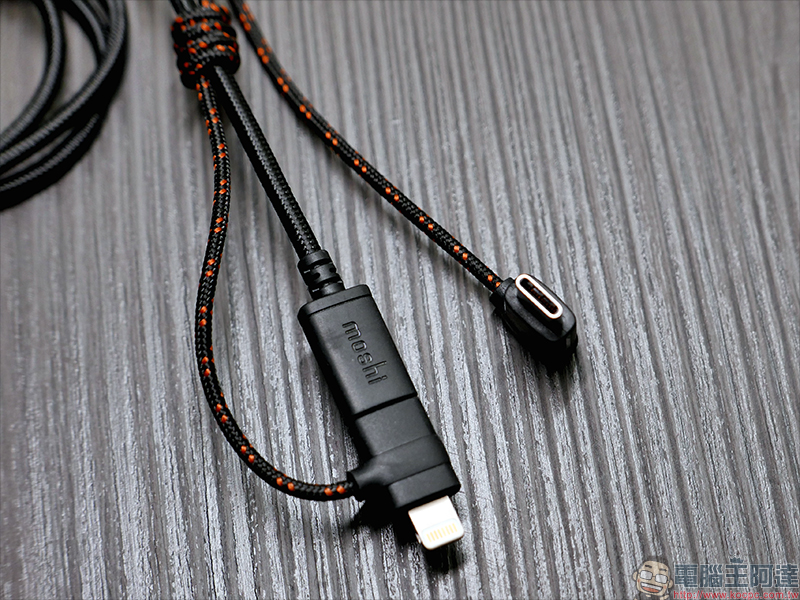 Moshi 三合一萬用充電線 開箱動手玩： Lightning＋USB-C＋MicroUSB 一條抵三條，三年保固超安心！ - 電腦王阿達