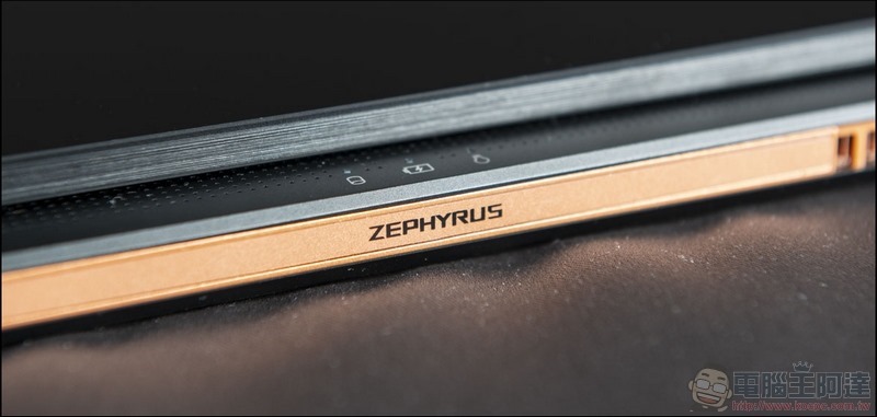 ROG Zephyrus GX701 開箱 評測 - 05