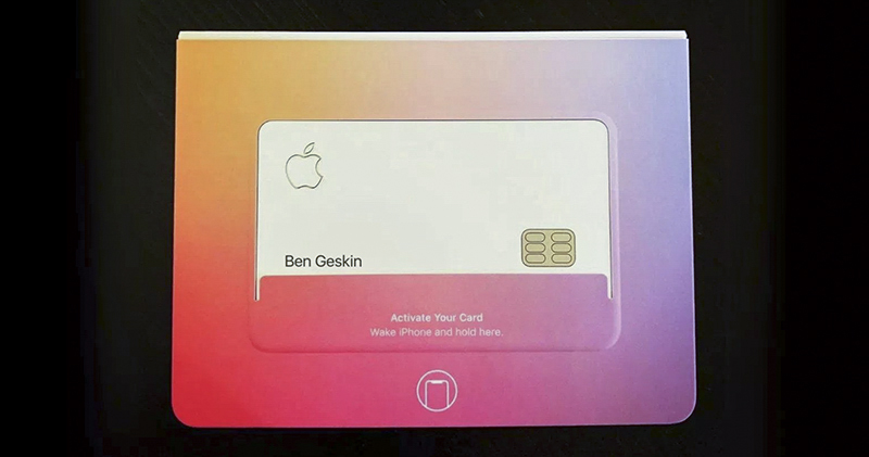 Apple Card 蘋果信用卡 實物曝光，極簡設計信仰加值 - 電腦王阿達