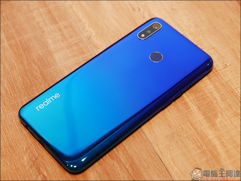 realme 3 簡單動手玩 ：平價入門就有「超級夜景模式」 - 電腦王阿達