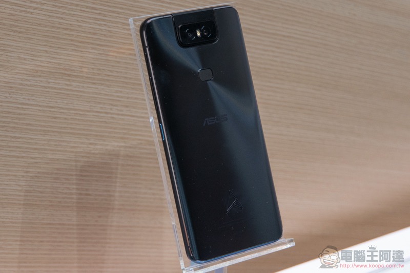 [ COMPUTEX 2019 ] 30 週年的華碩推限量版 ZenFone 6 、ZenBook 與 PRIME X299 主機板（動眼看） - 電腦王阿達