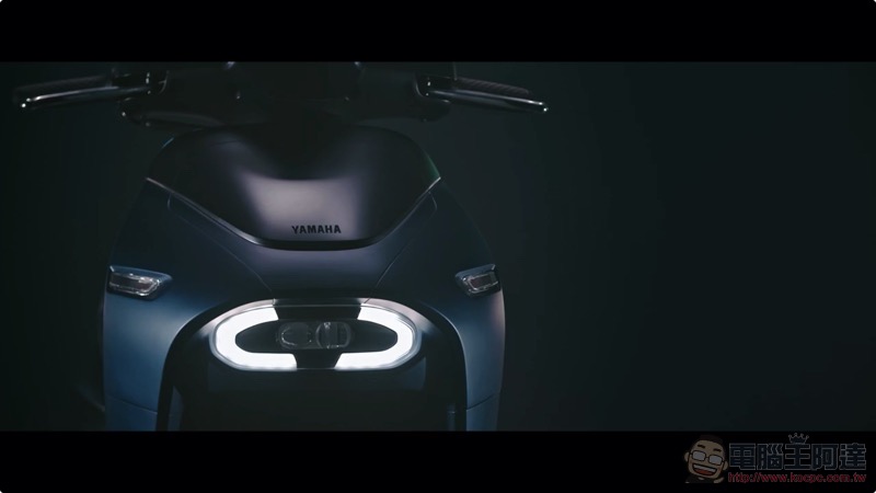 與 Gogoro 合作的 YAMAHA EC-05 電動車外觀預告搶先看，帥到不行 - 電腦王阿達