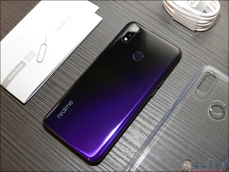 realme 3 Pro 開箱 、評測、動手玩： 搭載高通 S710 處理器、支援 VOOC 3.0 閃充，超值美型中階旗艦 - 電腦王阿達