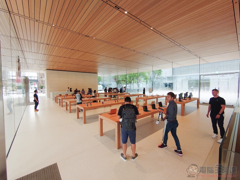 Apple 信義A13 開箱預覽 ！台灣首間獨棟 Apple Store 週六正式開幕 - 電腦王阿達