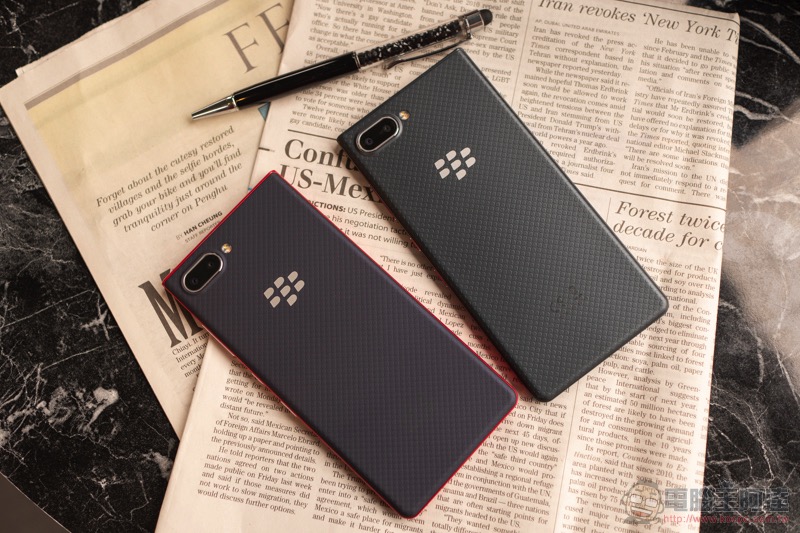 BlackBerry KEY2 LE 是黑莓重回台灣首發之作，實體鍵盤控快回來吧！（動手玩） - 電腦王阿達