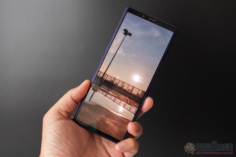 SONY Xperia 1 開箱 實測 ：集 SONY 最強拍攝、影音、效能實力於「一」身的終極旗艦（ 評價 / 評測） - 電腦王阿達