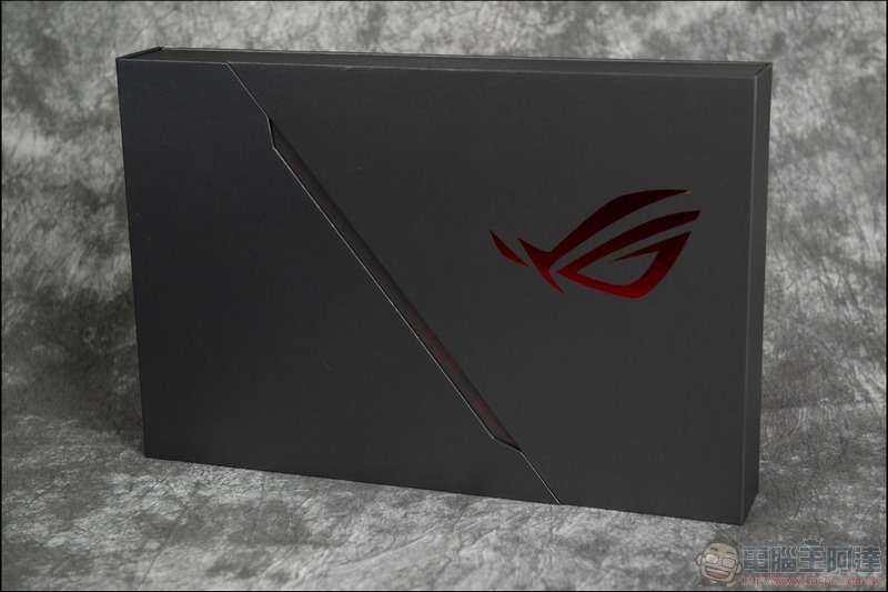 ROG Zephyrus S GX502 開箱 - 01