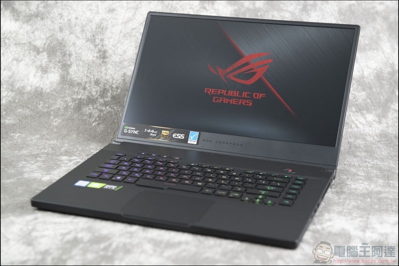 ROG Zephyrus S GX502 開箱 - 03