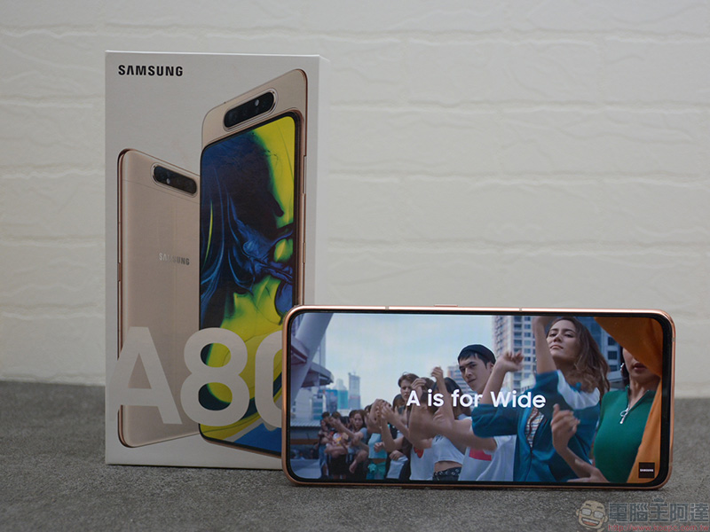 輕旗艦 Samsung Galaxy A80 開箱 、實拍、實測，前後翻轉三鏡頭怎麼拍都出色 - 電腦王阿達