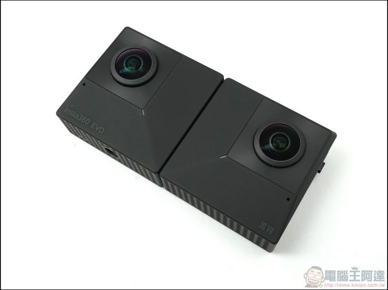 INSTA360 EVO 開箱 - 09