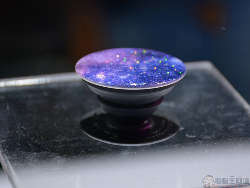 PopSockets 泡泡騷二代 上市，圖面隨心所欲隨扭即換 - 電腦王阿達