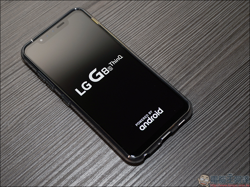 LG G8S ThinQ 開箱、評測、動手玩 ｜ToF Z鏡頭、多重ID辨識、Air Motion隔空操作的高通 S855 旗艦手機 - 電腦王阿達