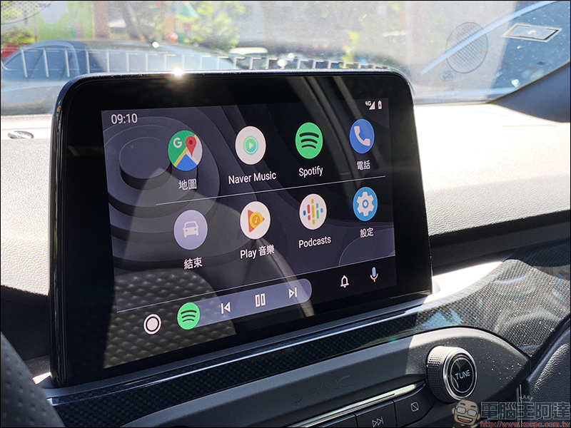 Android Auto 全新介面 簡單動手玩：不只更好看、操作更順手！ - 電腦王阿達