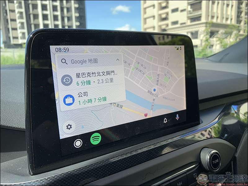 Android Auto 全新介面 簡單動手玩：不只更好看、操作更順手！ - 電腦王阿達