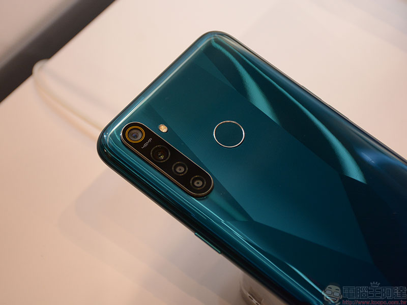 realme Q （realme 5 Pro）正式發表，以「四攝迅猛龍」之名越級搶市 - 電腦王阿達