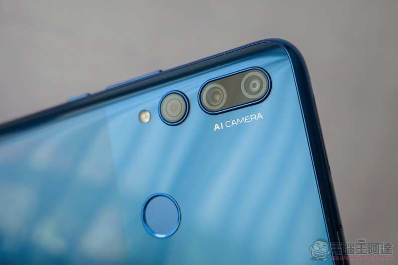 台幣 8,000 手機誰最超值？ 三星 A30、華為 Y9 Prime 2019、OPPO AX5s 直接比給你看 - 電腦王阿達