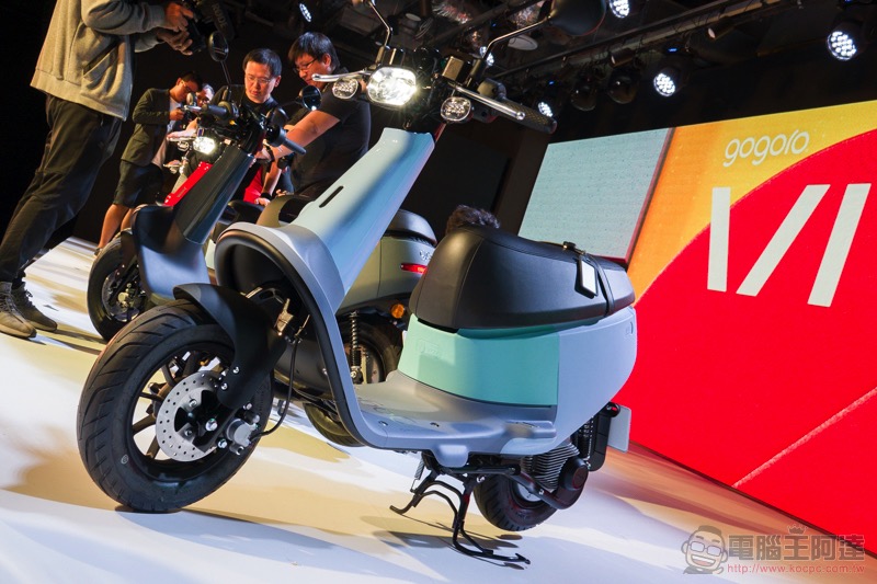 單電池款 Gogoro VIVA 動手玩 ：集輕巧於一身的綠牌 PBGN 電動車 - 電腦王阿達