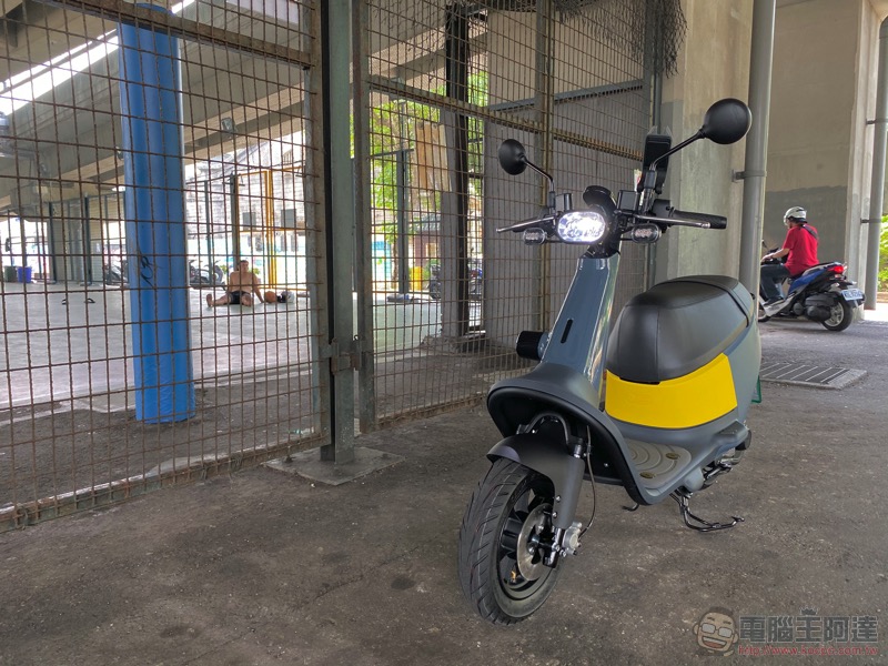 續航力好嗎？ 單電池版 Gogoro VIVA 試乘體驗 + 使用攻略 + 設計細節分享 - 電腦王阿達