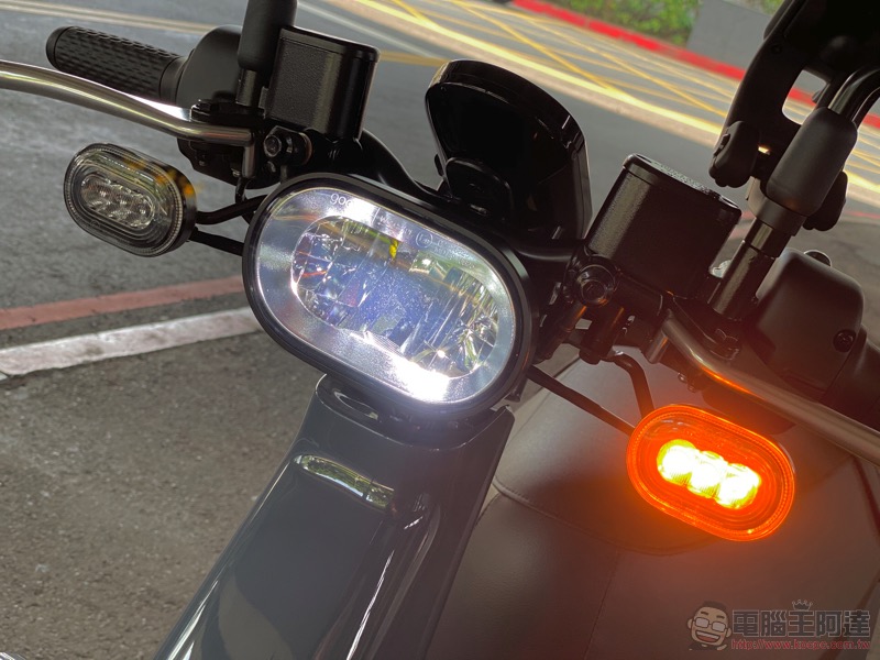 續航力好嗎？ 單電池版 Gogoro VIVA 試乘體驗 + 使用攻略 + 設計細節分享 - 電腦王阿達