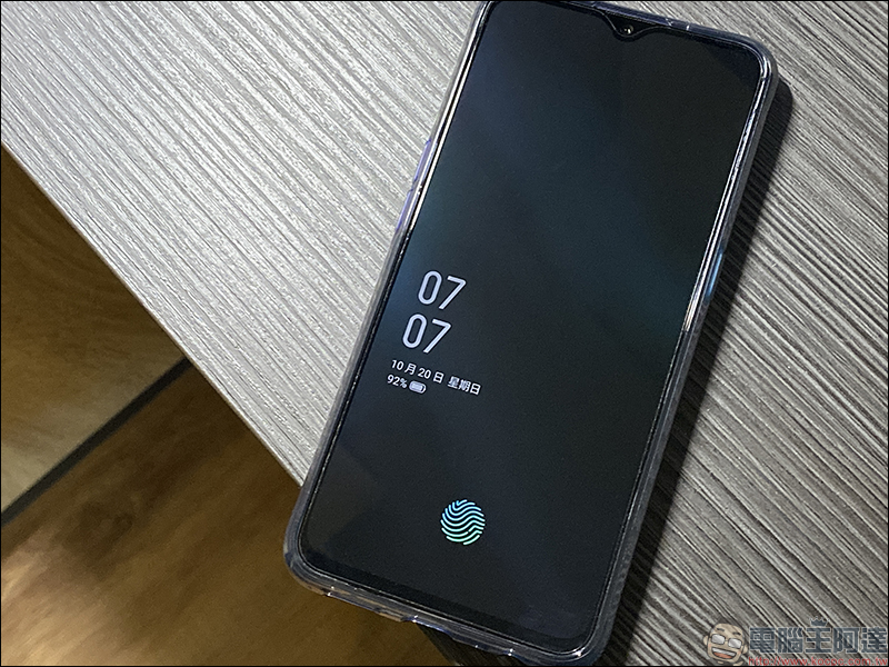 realme XT 開箱 、評測、動手玩：6400萬畫素四鏡頭主相機、高通S712處理器、螢幕指紋辨識、4000mAh大電量、VOOC 3.0 閃充 - 電腦王阿達