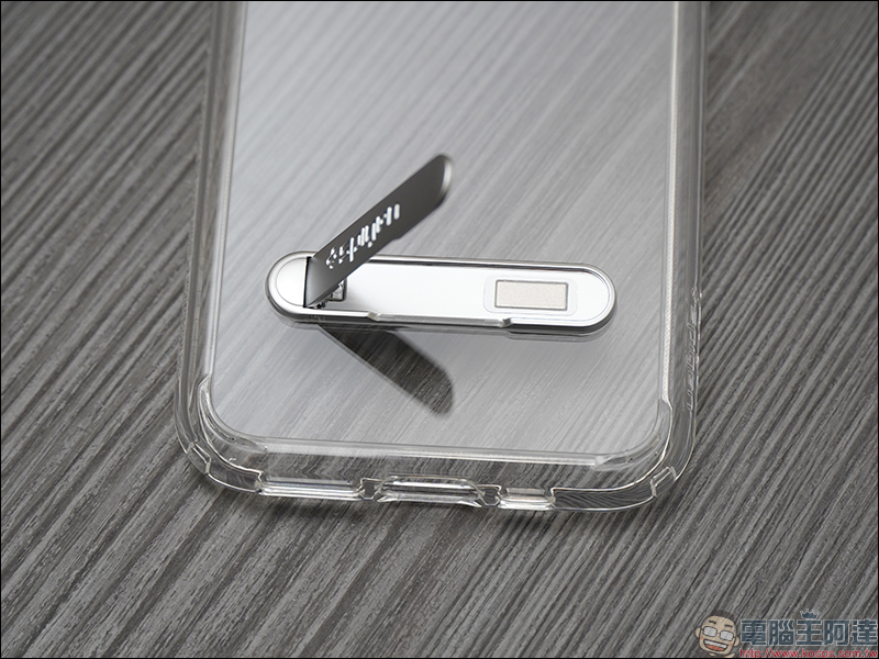 Spigen iPhone 11 系列防摔保護殼 開箱動手玩： Ultra Hybrid、Ultra Hybrid S、Slim Armor Essential S 兼具外型、防摔、實用追劇需求 - 電腦王阿達