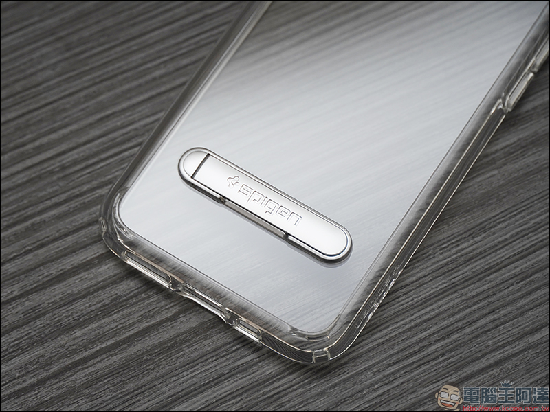 Spigen iPhone 11 系列防摔保護殼 開箱動手玩： Ultra Hybrid、Ultra Hybrid S、Slim Armor Essential S 兼具外型、防摔、實用追劇需求 - 電腦王阿達