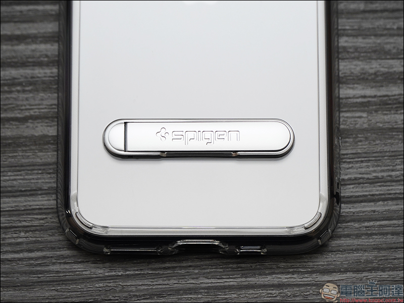 Spigen iPhone 11 系列防摔保護殼 開箱動手玩： Ultra Hybrid、Ultra Hybrid S、Slim Armor Essential S 兼具外型、防摔、實用追劇需求 - 電腦王阿達