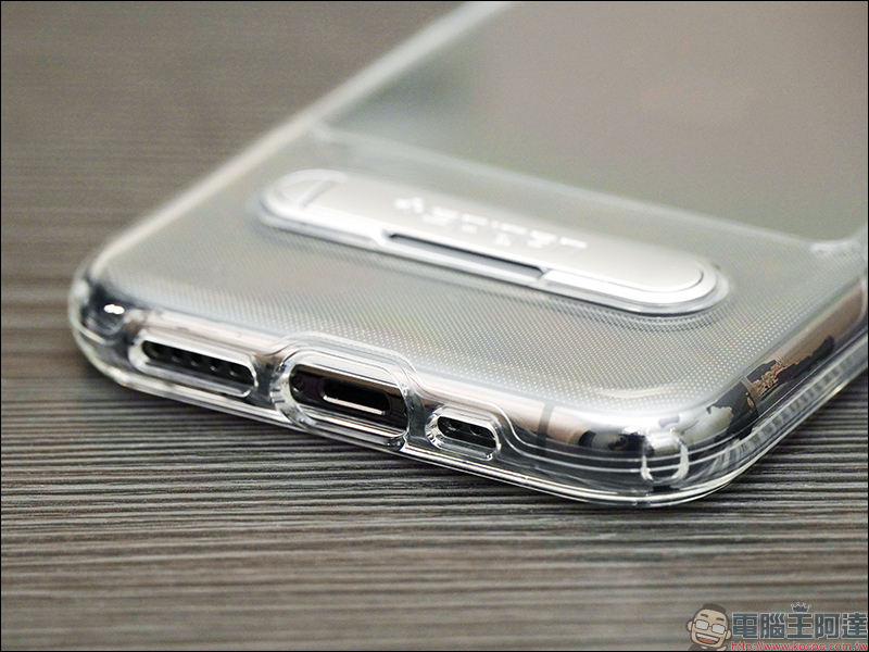 Spigen iPhone 11 系列防摔保護殼 開箱動手玩： Ultra Hybrid、Ultra Hybrid S、Slim Armor Essential S 兼具外型、防摔、實用追劇需求 - 電腦王阿達