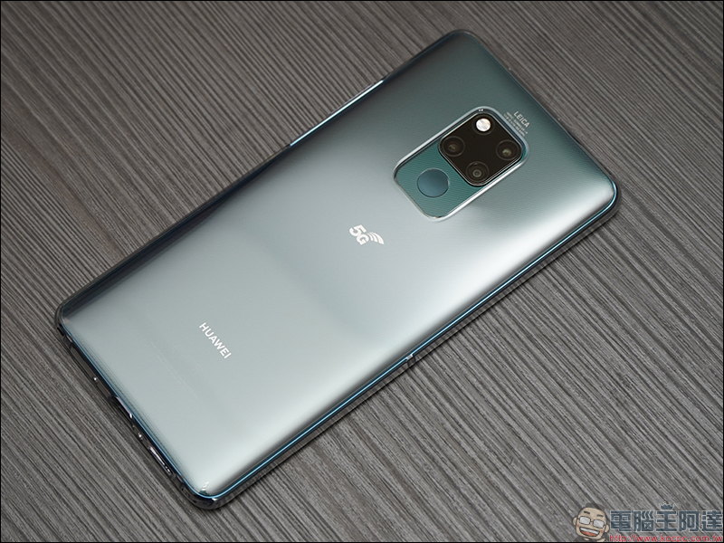 華為 HUAWEI Mate20 X5G 開箱、評測、動手玩：全球首款5G雙模、 7.2吋超大螢幕旗艦級手機 - 電腦王阿達