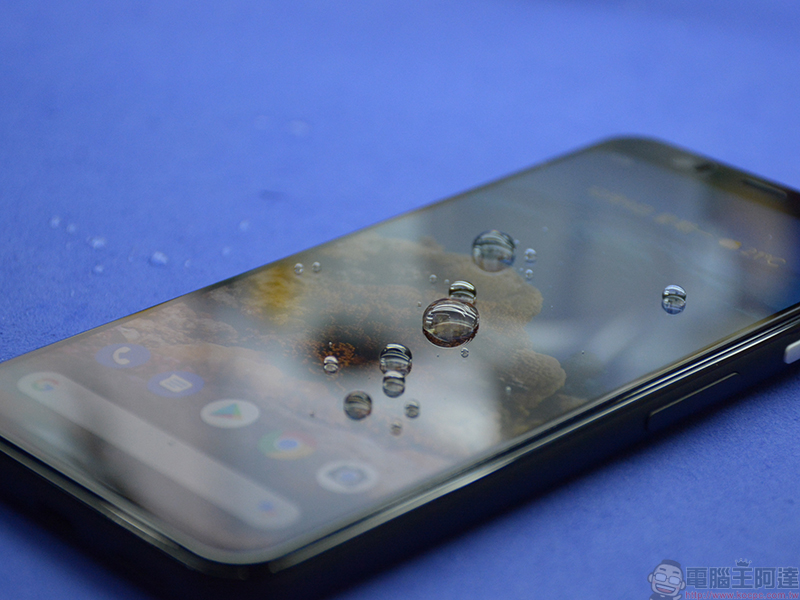 Pixel 4 / 4 XL 專用 imos 點膠 3D 康寧玻璃保貼 + 藍寶石鏡頭保護鏡體驗，膜斯密碼果然是保貼專家 - 電腦王阿達