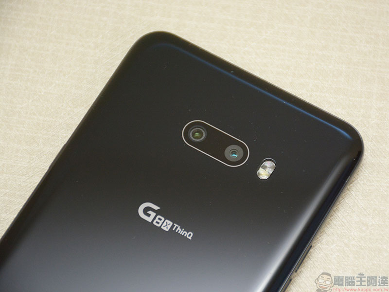 LG G8X ThinQ DualScreen 實測、動手玩，雙螢幕一次滿足你全方位需求 - 電腦王阿達