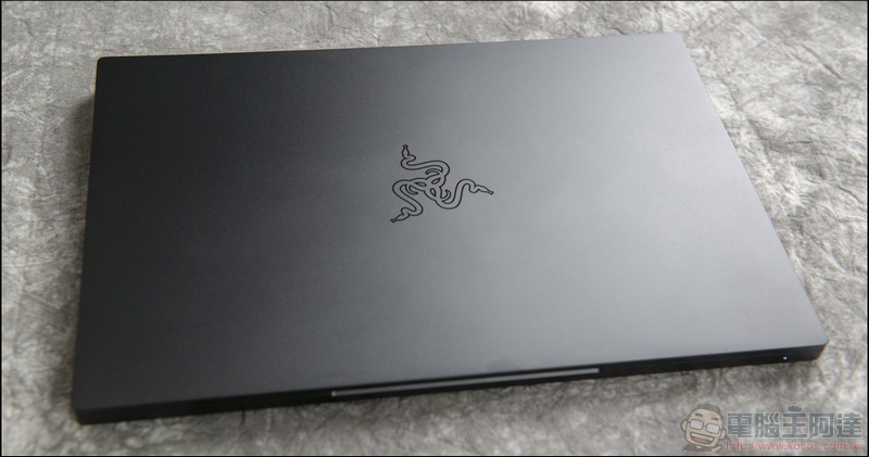 Razer Blade Stealth 13輕薄電競筆電開箱 - 07