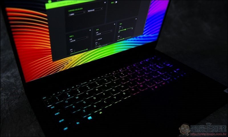 Razer Blade Stealth 13輕薄電競筆電開箱 - 15