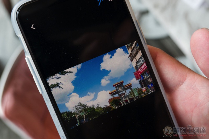 PS 也能「動起來」，超神手機修圖應用 Adobe Photoshop Camera 搶先預覽 - 電腦王阿達