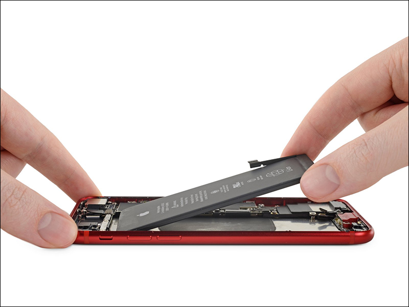 iFixit 拆解 iPhone SE （第 2 代）報告出爐，同時比較 iPhone 8 零件互換可能性 - 電腦王阿達