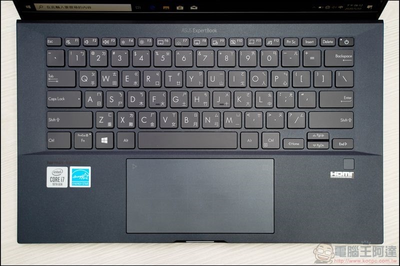 ASUS ExpertBook B9450FA 開箱 - 15