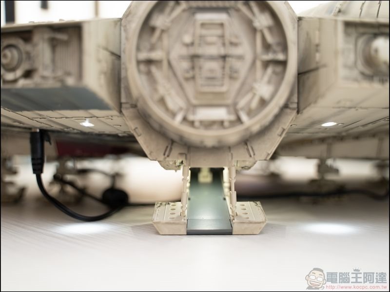 千年鷹號 Millennium Falcon 1：1 模型開箱 - 22