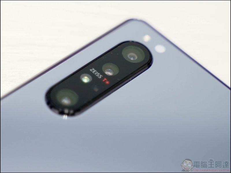 Sony Xperia 1 II 開箱 - 18