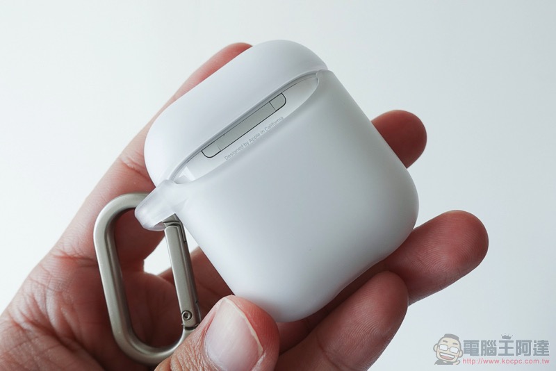 撞色不怕撞 AirPods / AirPods Pro 犀牛盾保護殼 動手玩 - 電腦王阿達