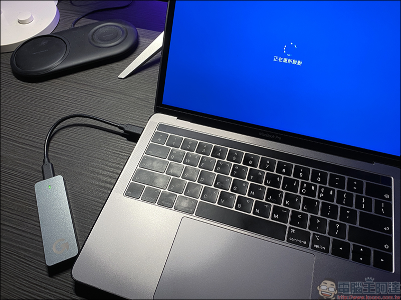 GameToGo Hub 多功能轉接器開箱動手玩：內建 SSD 固態儲存、讓 Mac 變身 Windows 電腦，能裝 Office 也能玩英雄聯盟！（同場加映：GameToGo 2 系列同步登場，速度更快、散熱更佳！） - 電腦王阿達