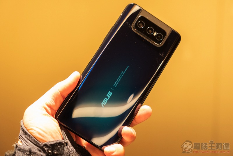 ASUS ZenFone 7 / 7 Pro 的翻轉 3 鏡頭，想要全方位挑戰你的攝影創意 - 電腦王阿達