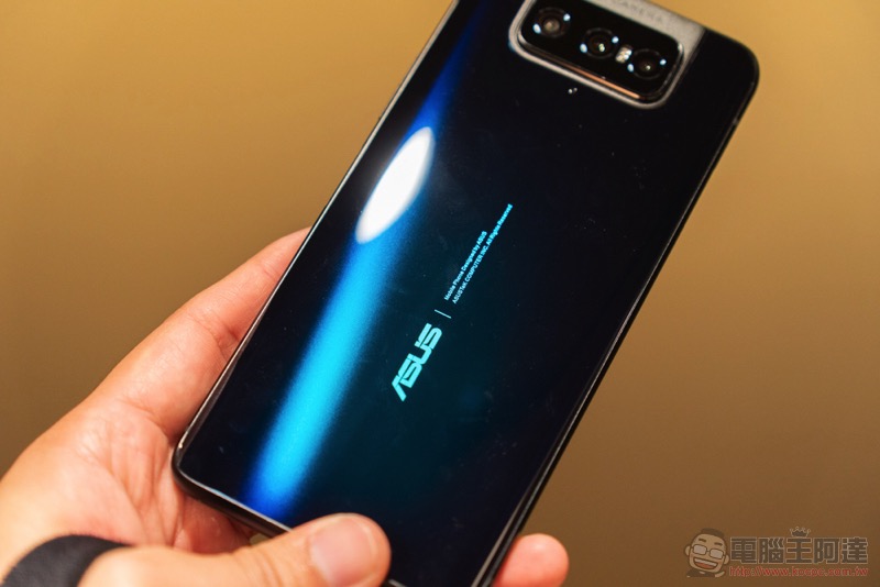 ASUS ZenFone 7 / 7 Pro 的翻轉 3 鏡頭，想要全方位挑戰你的攝影創意 - 電腦王阿達