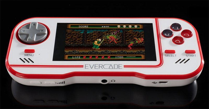 老遊戲掌機「Evercade」，抽取式多合一卡匣讓你重溫各家正版經典遊戲 - 電腦王阿達