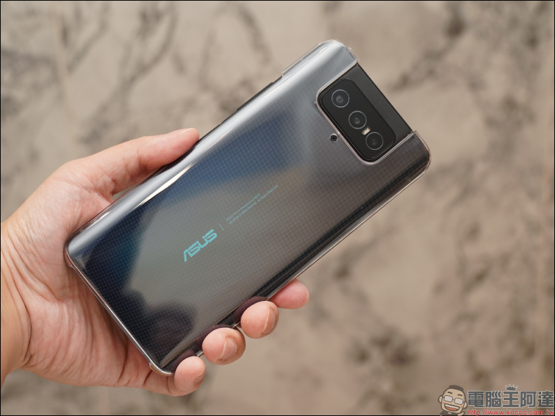 ASUS ZenFone 7 | 7 Pro 開箱評測：翻轉三鏡頭拍攝更強大的 S865 系列 5G 旗艦手機 - 電腦王阿達